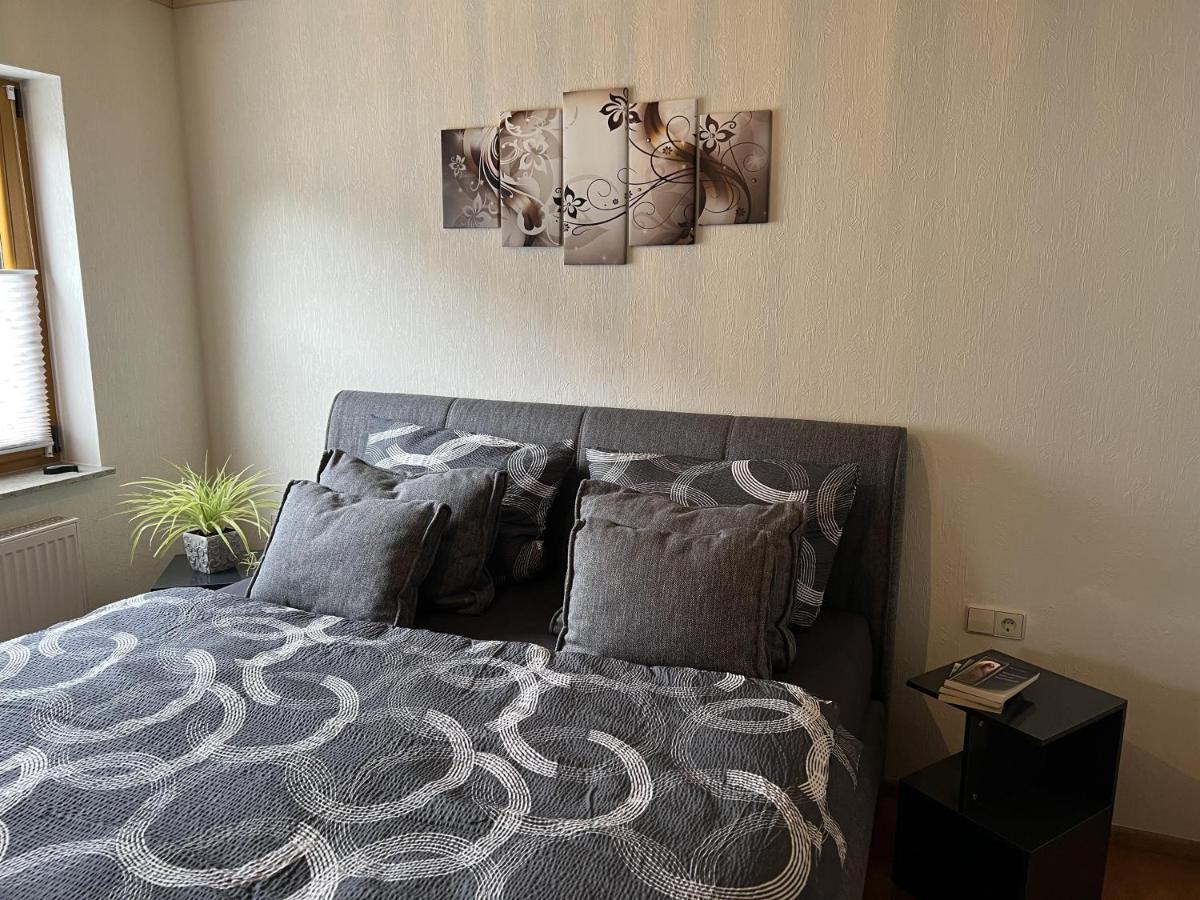 Ferienwohnung Moselzeit Alken Esterno foto