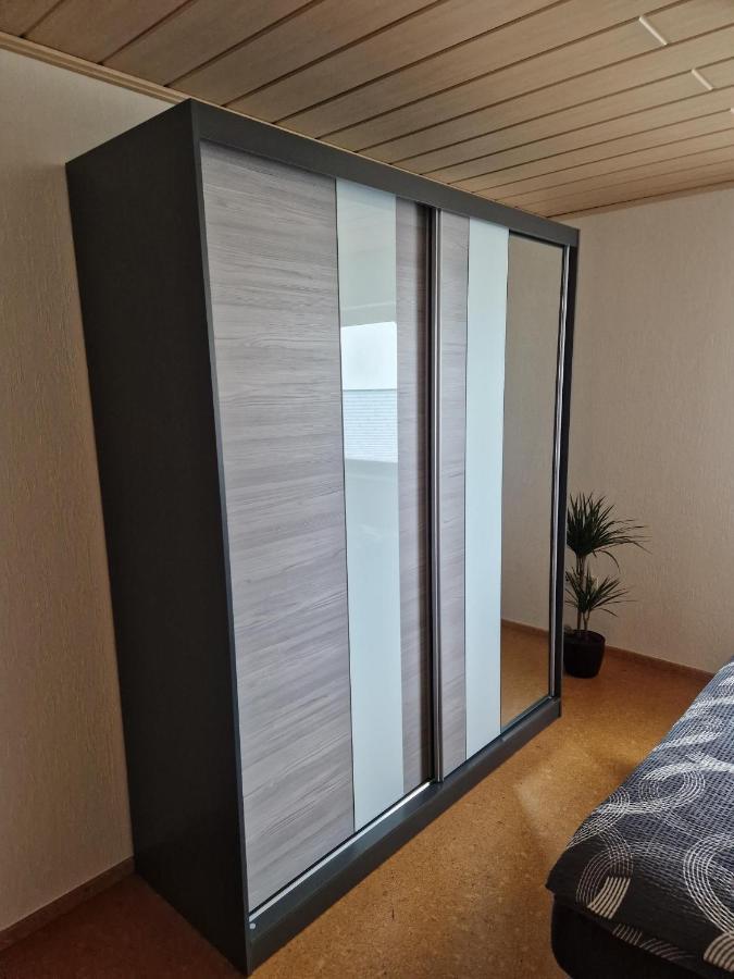 Ferienwohnung Moselzeit Alken Esterno foto