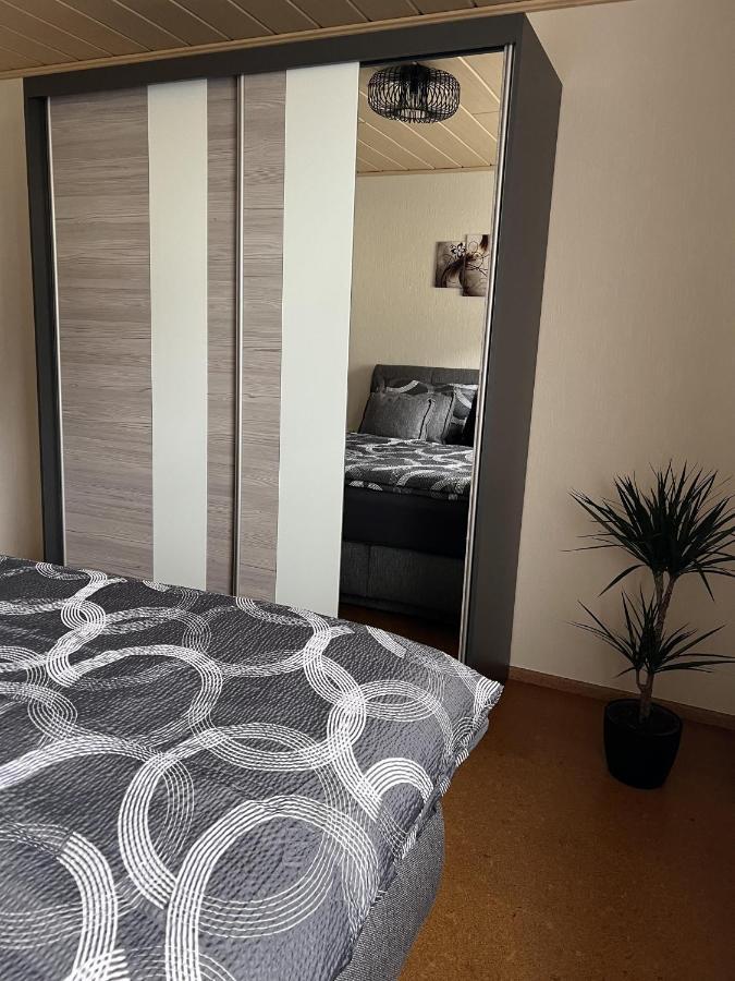 Ferienwohnung Moselzeit Alken Esterno foto